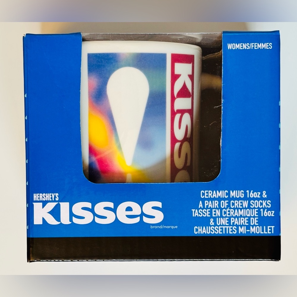 Hershey Kisses 16oz Ceramic Mug & Women’s Crew Socks Shoe Size 5-10